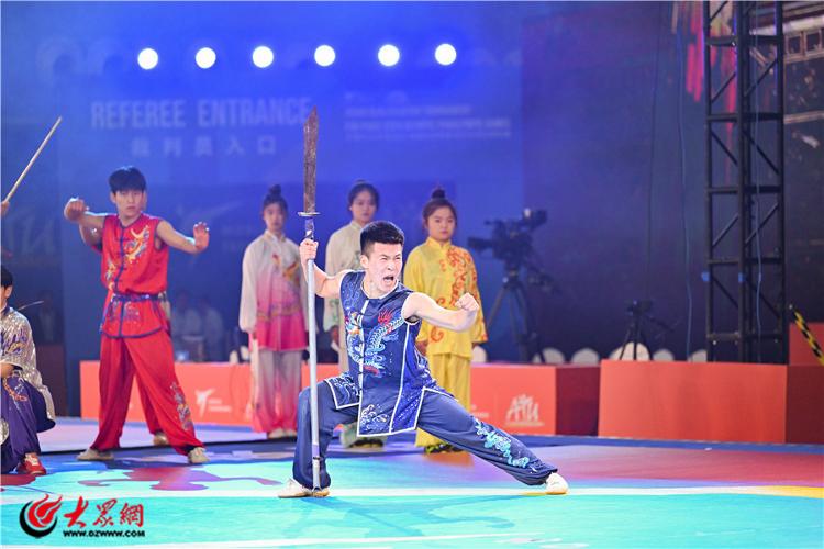 跆拳道夜战:皖南飞鹰队逆转泰山犀牛队,主帅临场妙招球迷期待下一战(2024全国跆拳道锦标赛直播回放最新) 跆拳道夜战:皖南飞鹰队逆转泰山犀牛队,主帅临场妙招球迷期待下一战(2024全国跆拳道锦标赛直播回放最新)