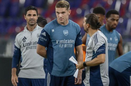 棒球赛场再起风云:岭北赤兔队火力全开塞外火箭队,新援首秀制胜。的简单介绍 棒球赛场再起风云:岭北赤兔队火力全开塞外火箭队,新援首秀制胜。的简单介绍